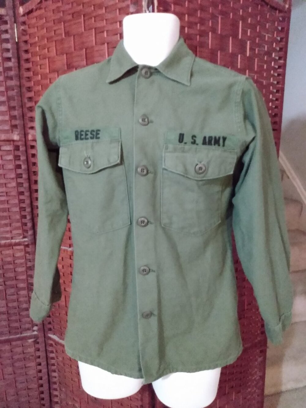 Vintage 70s US Army Shirt Cotton Size Small Military USA 14 1/2 X 31